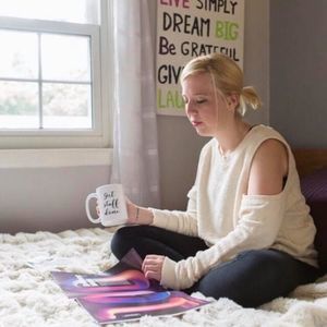 Meet your Posher, Elizabeth